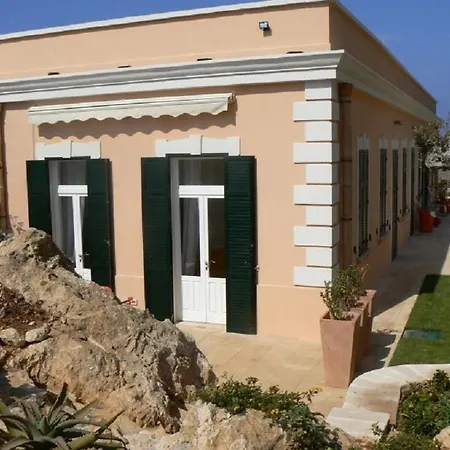 Two-Room Onda *