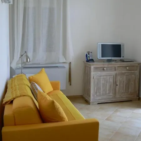 Two-Room Onda