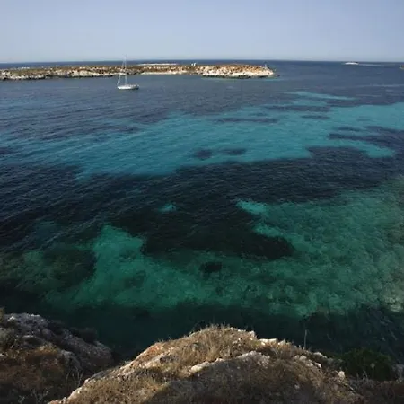 Two-Room Onda Levanzo